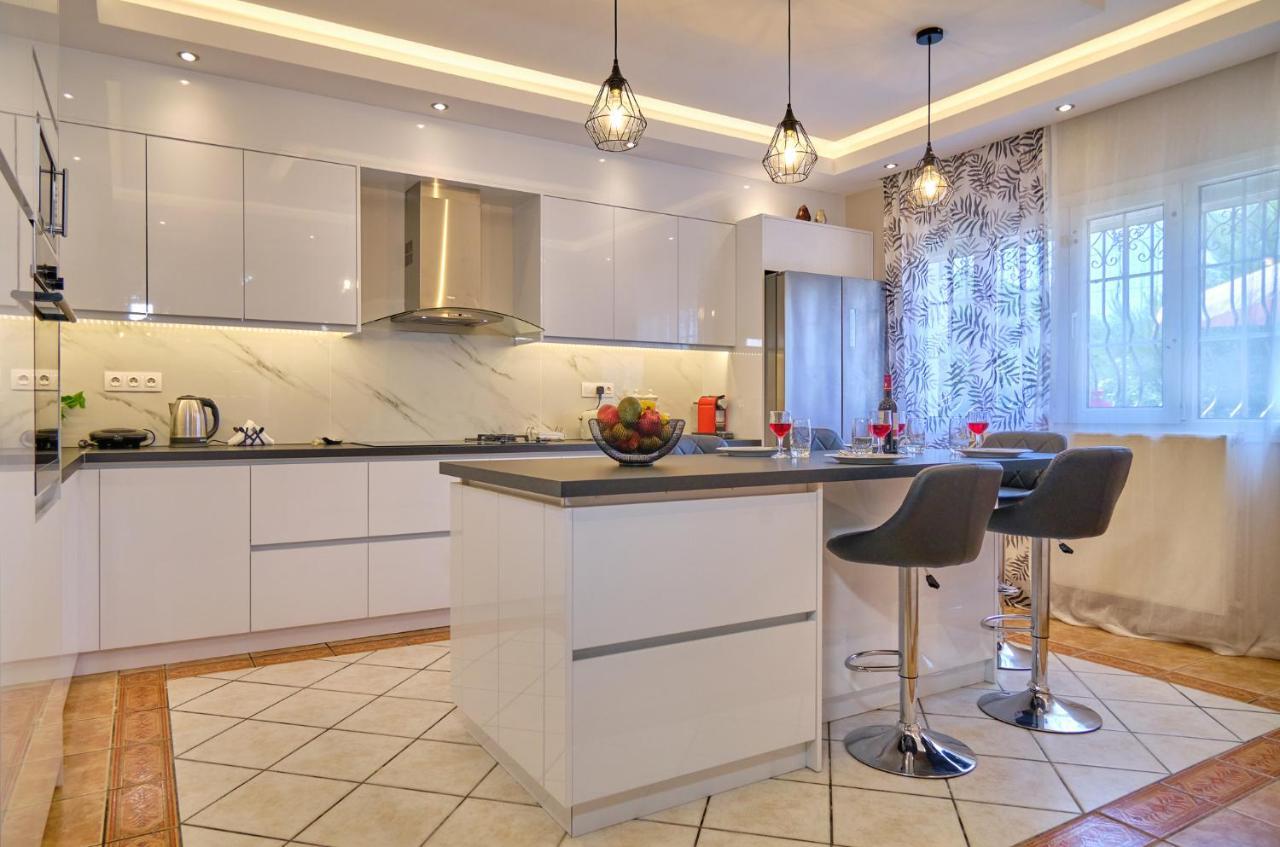 Noufris House Roda  Ngoại thất bức ảnh
