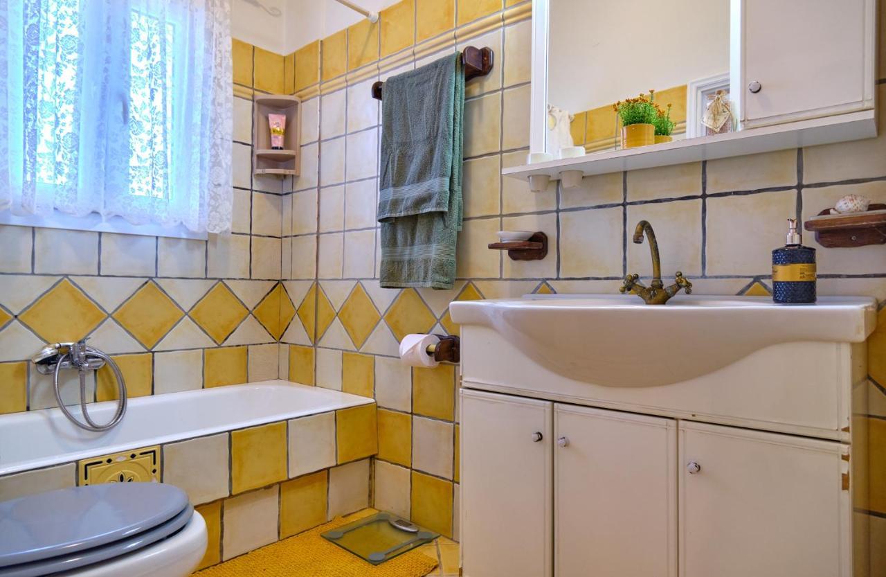 Noufris House Roda  Ngoại thất bức ảnh