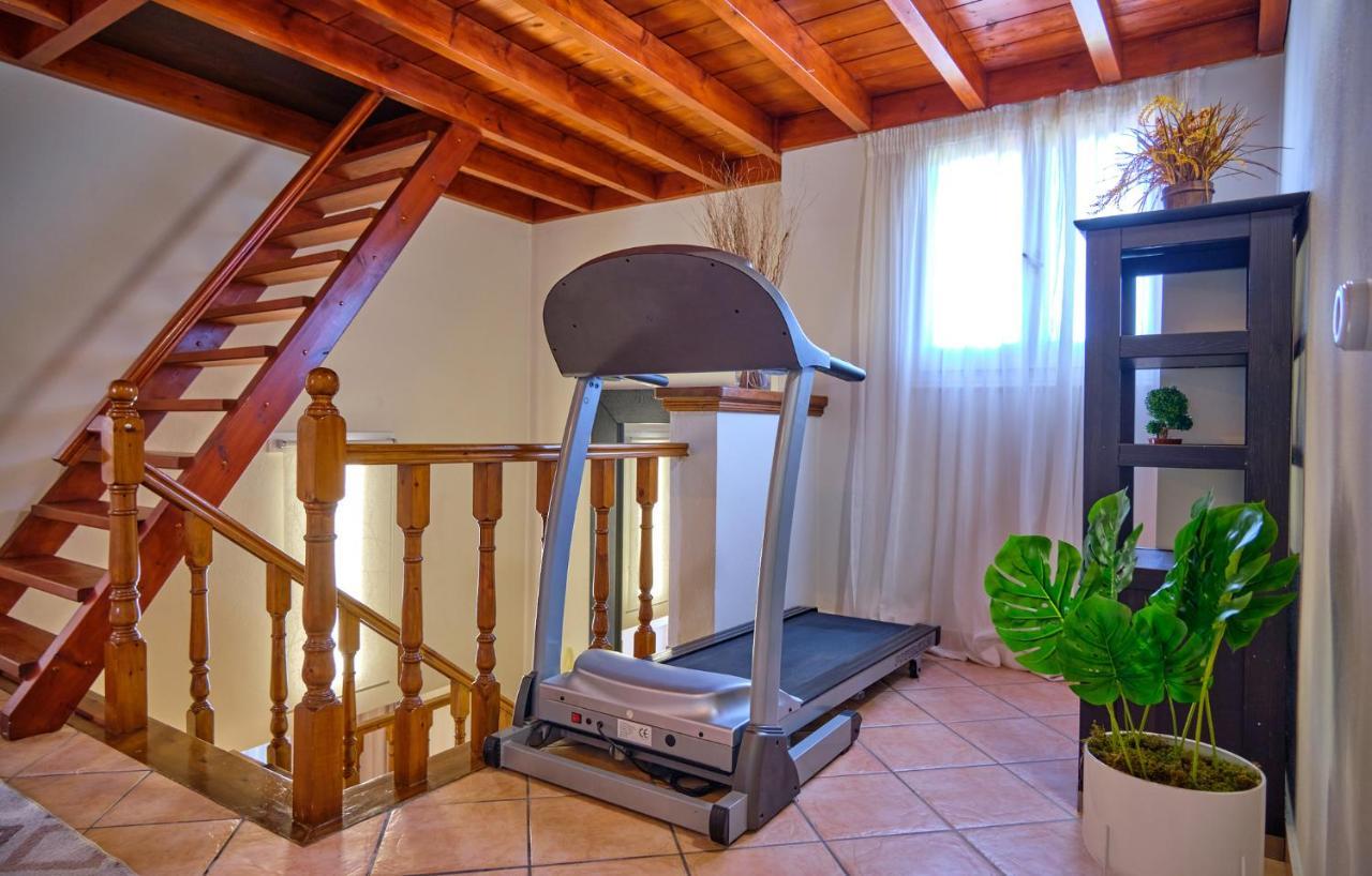Noufris House Roda  Ngoại thất bức ảnh